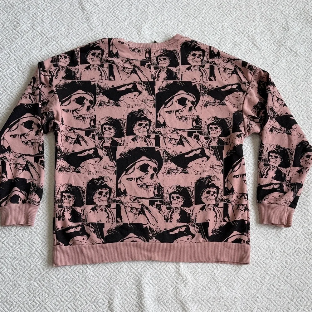 Eksi-1 Skull Graphic Pink Crew Neck Sweater Sz M